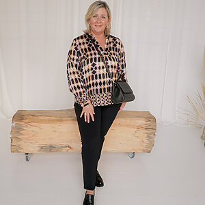 Genial Concept Store Charlotte Sparre Winter 2023 Krefeld 00368