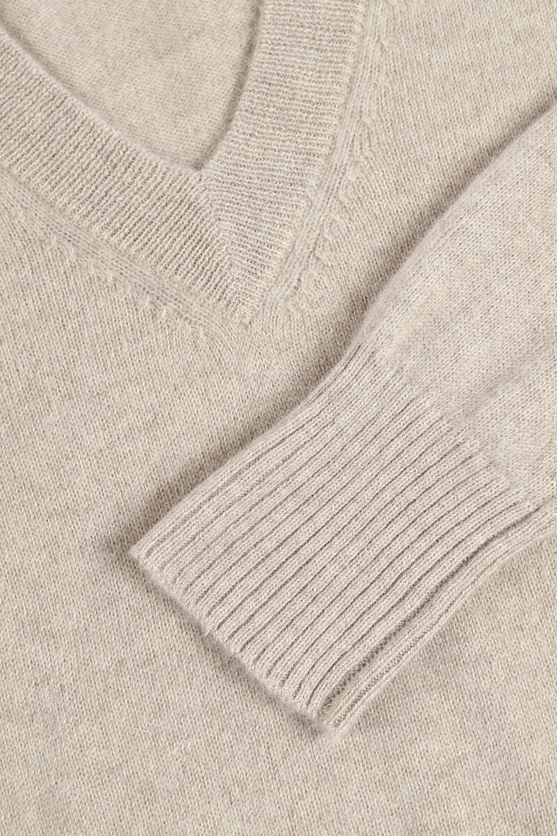 Bloom Pullover V Ausschnitt Sand