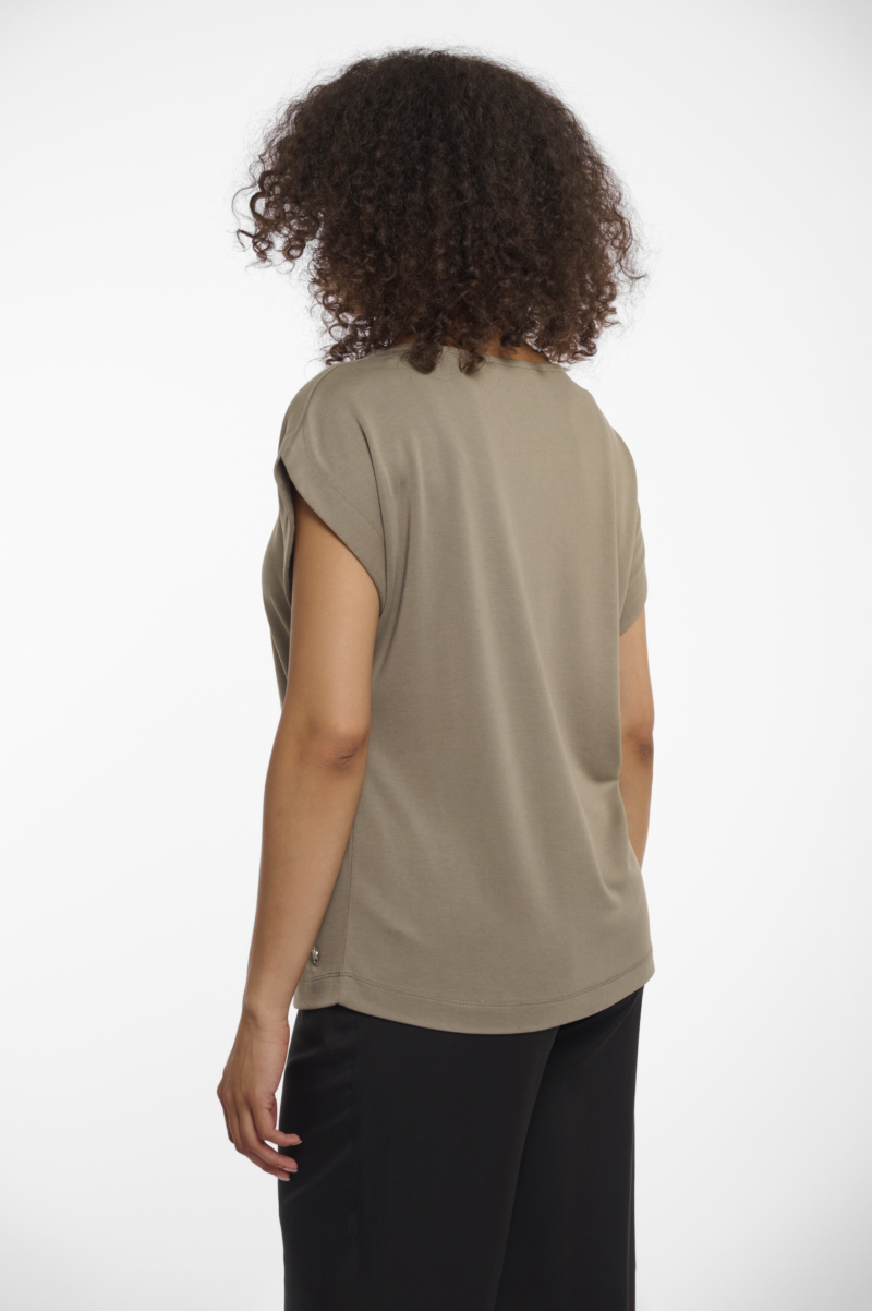 2 Faiya.7002521 Dark Khaki Genial Conceptstore Rino Pelle