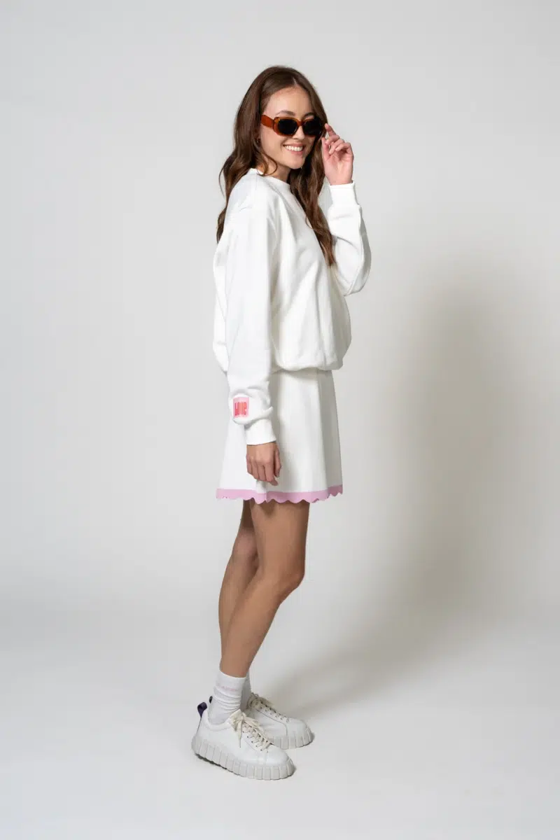 3 Genial Concept Store Oh April Frueling 2025 Ballonhoodie00001
