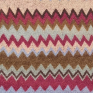Pur Schoen Schal Chevron Oliv Beere Schal 3