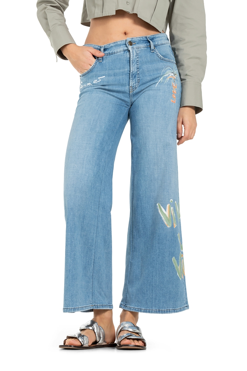Genial Concept Store Cambio Jeans 00021