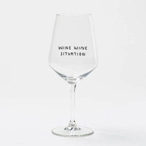 genial_conceptstore_wine_wine_situation_weinglas_johanna_schwarzer_selekkt