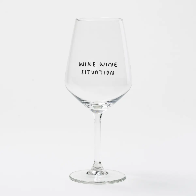 genial_conceptstore_wine_wine_situation_weinglas_johanna_schwarzer_selekkt