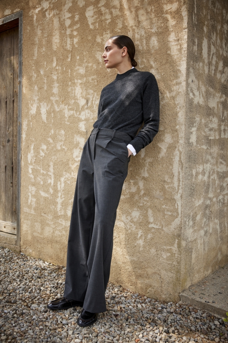 J1040 109 Anthracite 8085