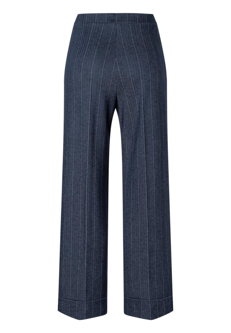Genial Conceptstore Ana Alcazar Herbst Winter 2025 2026 13