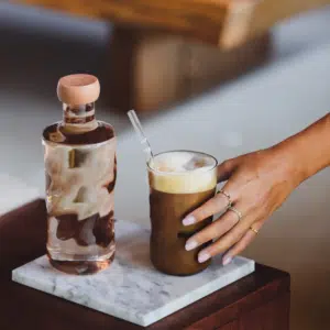 Genial Conceptstore Krefeld Paveau Swirl Flaschen Glaeser 26.png