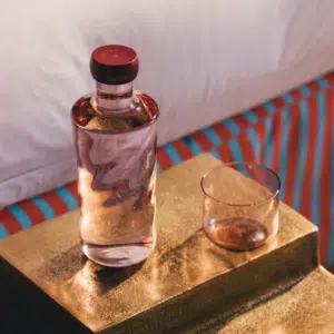 Genial Conceptstore Krefeld Paveau Swirl Flaschen Glaeser 31.png