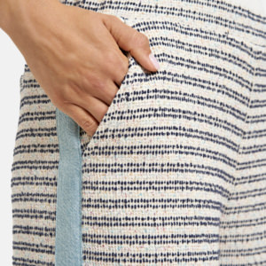 61 5599 2343 1104 06