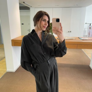 Genial Conceptstore With Black 00011