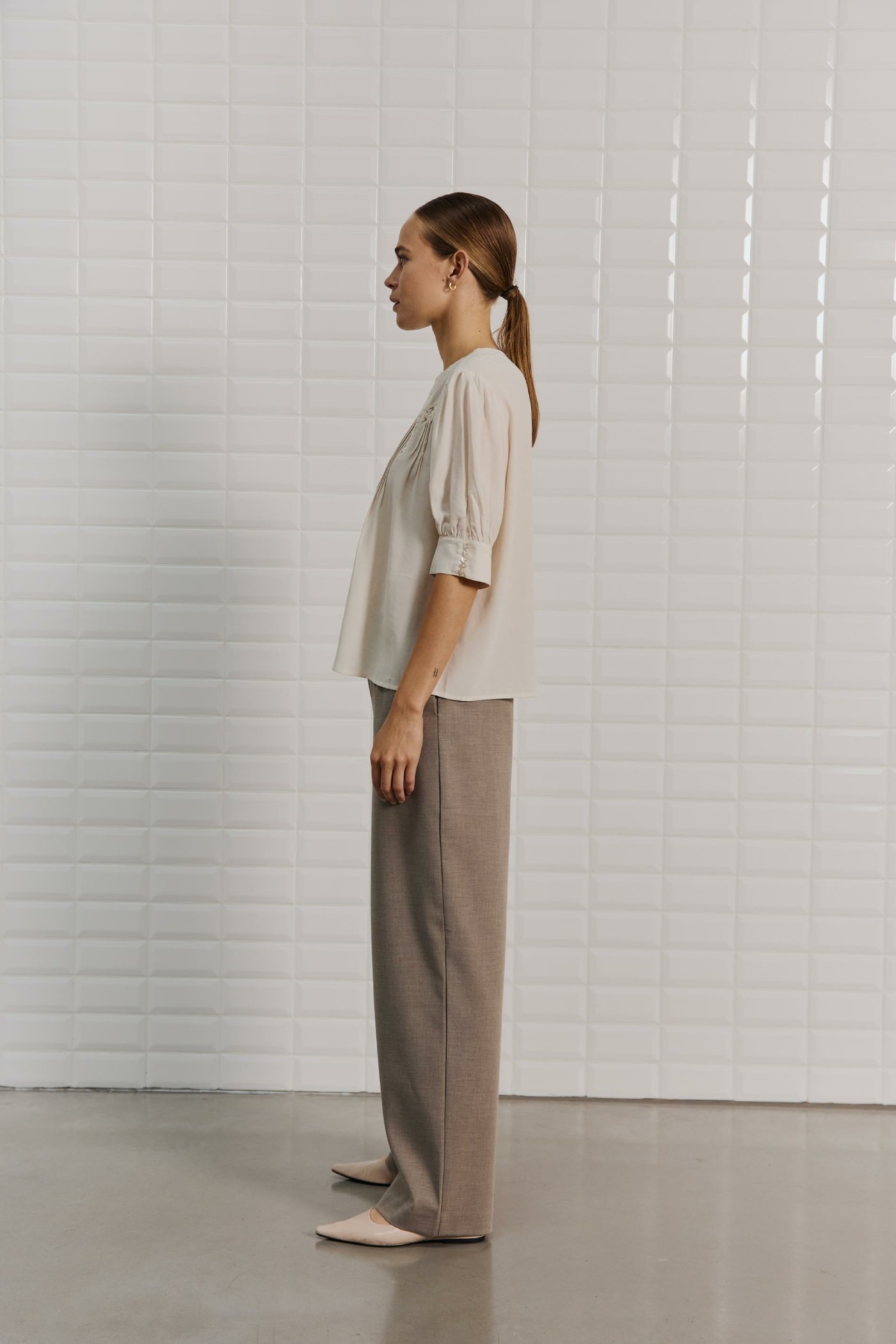 Genial Conceptstore With Black Wbljenny Ls Blouse Birch 00003