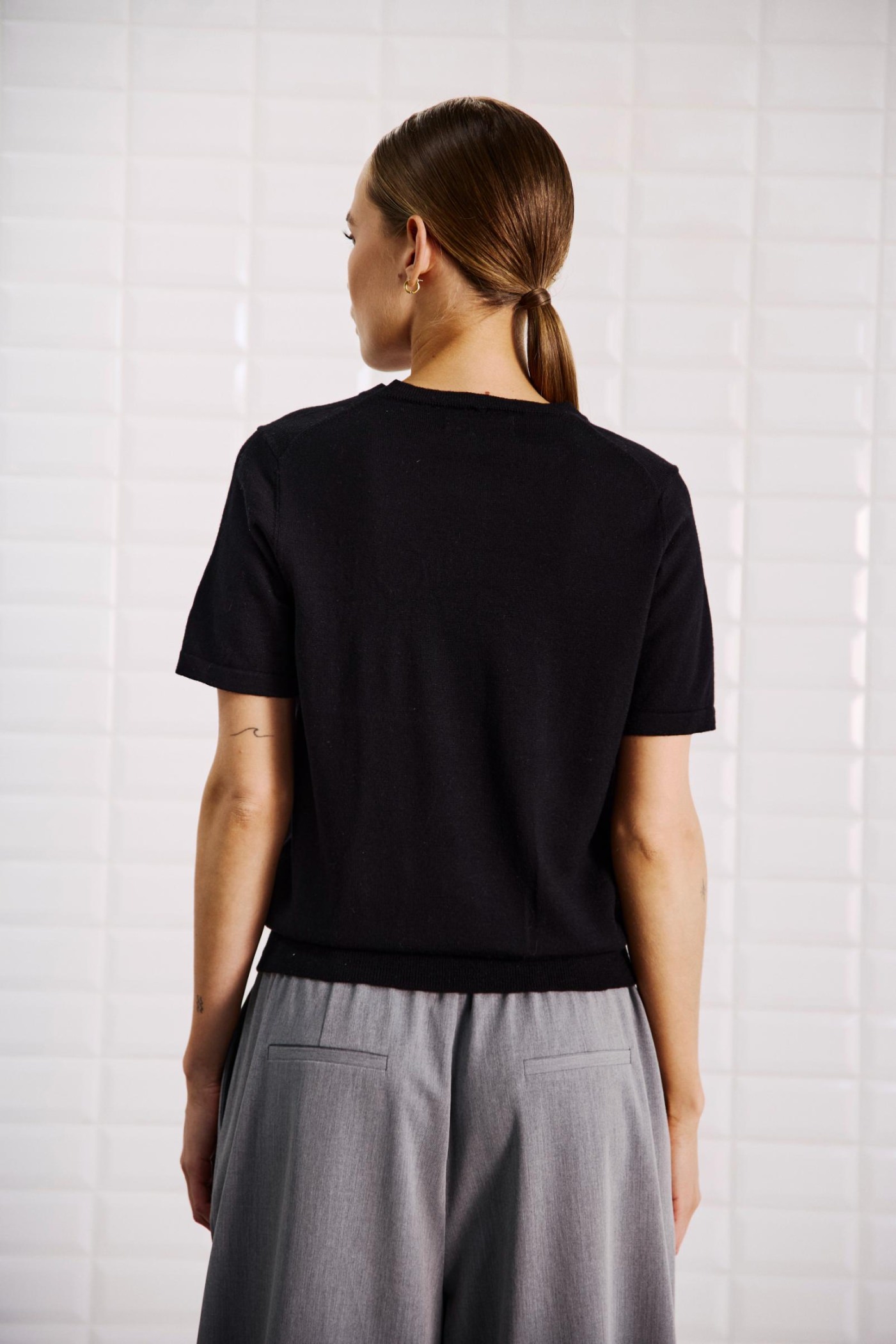 Genial Conceptstore With Black Wblmiles Ss Tee Black 00004