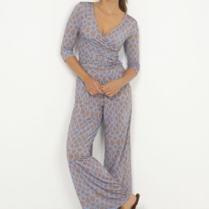 Jump In Graphic Greige Front 1920x1920