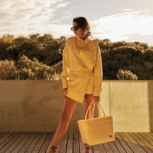 Handed By19 110 Vanilla Yellow Handed By1911000 Paris 2