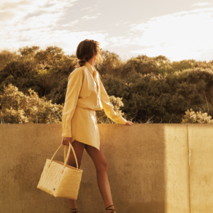 Handed By19 110 Vanilla Yellow Handed By1911000 Paris 3