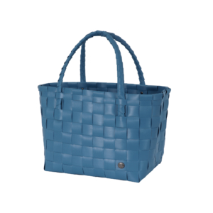 Handed By19 Handed By1916500