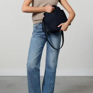 Genial Conceptstore Marrea Almost Midnight72