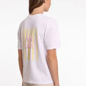 Ilze.7002623 White Mon Cheri 03