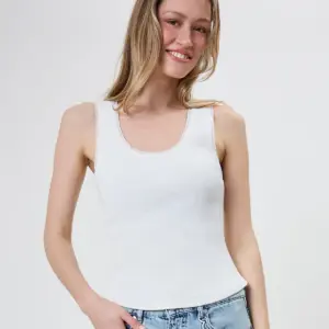 Jolielacetanktop White 1005881000 290genial Conceptstore Oh April