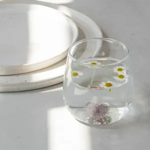 Gl 152 Trinkglas Herzfigur 1