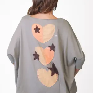 Oversize T Shirt Mit Ruecken Applikationen Papu 1414939