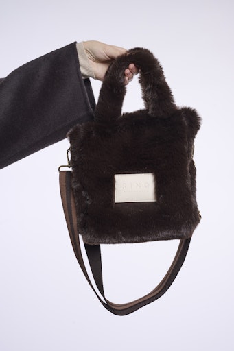 Rino&Pelle Kunstfell-Handtasche Hasina Fudge Cloak, weitere Ansicht