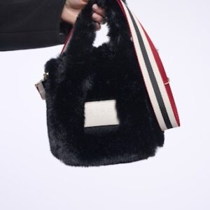 Rino&Pelle Kunstfell-Handtasche Hasina Black, weitere Ansicht