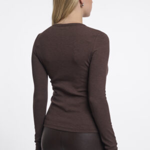 Idil.7002612 Peated 03