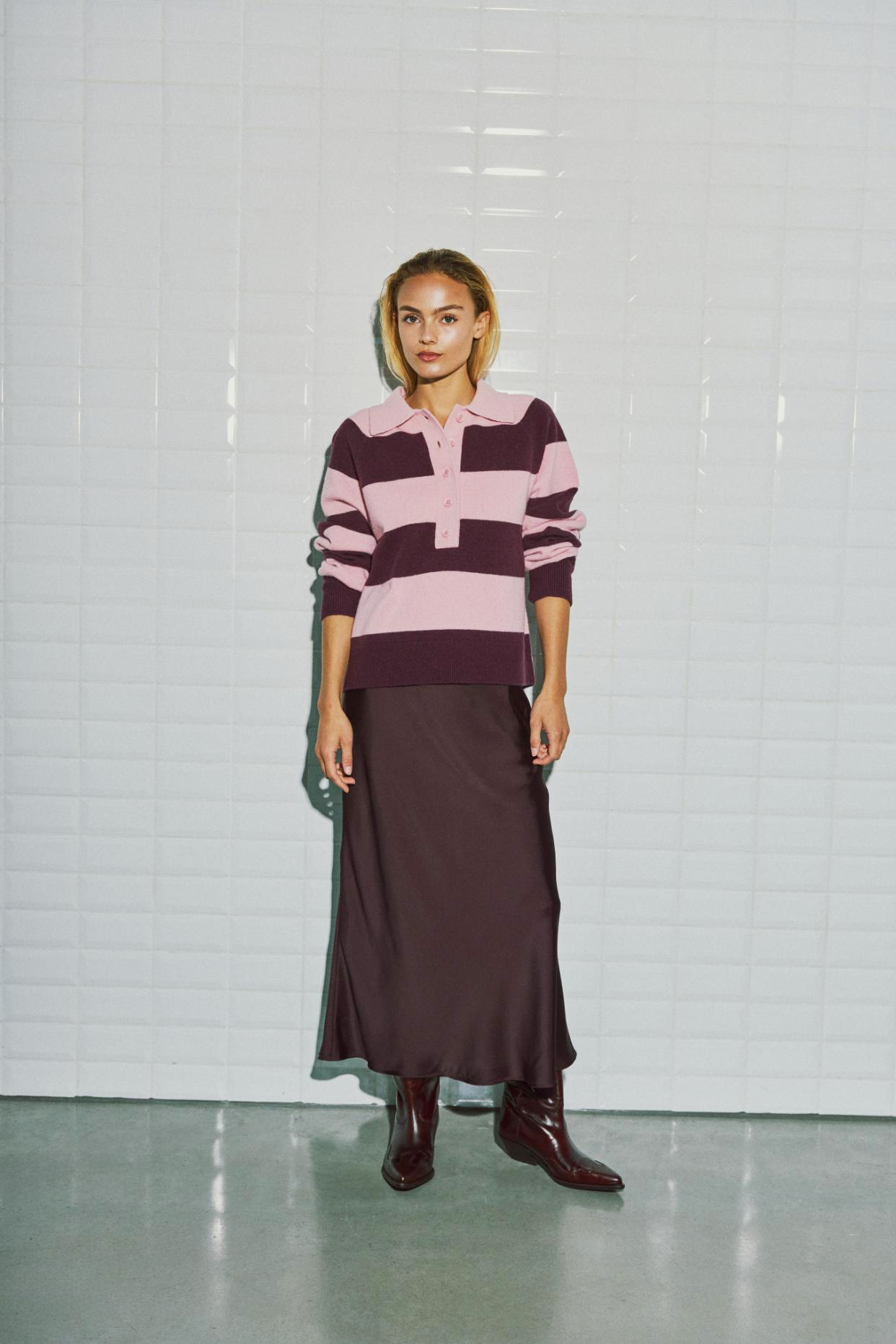 WithBlack Pullover Monroe Windsor Wine Rose Stripe