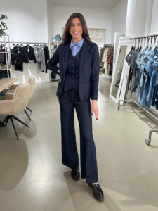Ana Alcazar Herbst Winter 2026 Look Anzug